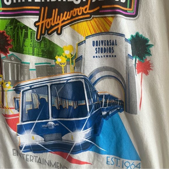 Universal Studios Graphic‎ Print Tshirt Size M - Picture 4 of 10
